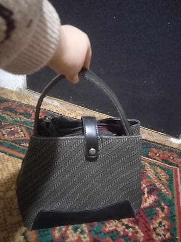 pull bear: Классическая сумка, Prada, Материал: Экокожа, Застежка на молнии, Женские — 3