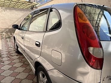 terrano 2: Nissan Almera Tino: 2005 г., 1.8 л, Механика, Бензин, Хэтчбэк — 7