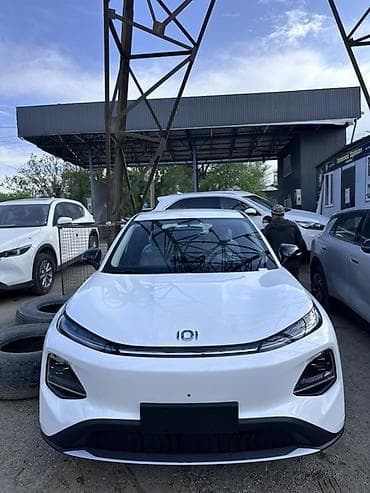 аудбек 2020: Электромобиль Qiantu Q05 (белый, кроссовер) Кузов и дизайн: - — 1