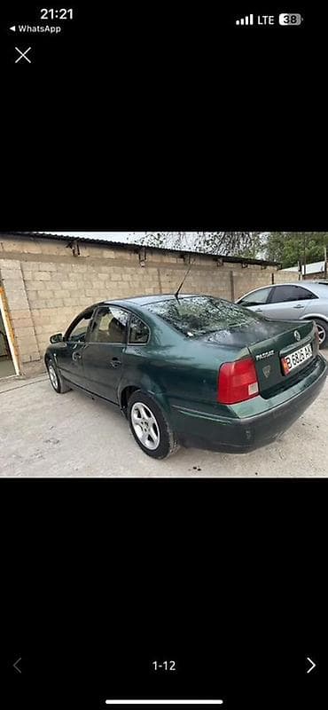 highlander 2012: Volkswagen Passat: 1988 г., Автомат, Бензин, Седан — 1