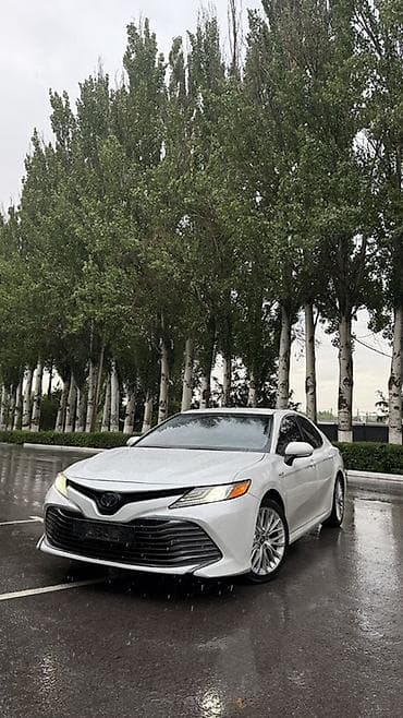 Продажа авто: Toyota Camry: 2018 г., 2.5 л, Автомат, Гибрид, Седан — 2