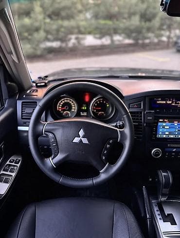 Mitsubishi Pajero: 2007 г.