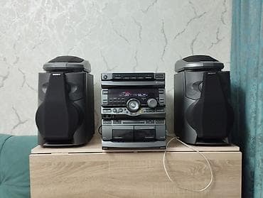 sound system: Sony GR8 made in Japan (RX90) Очень чистый и мощный звук! В полном — 1