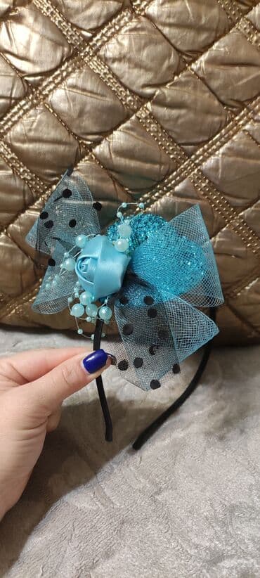 заколка: Продам красивый ободок в хорошем состоянии. Брали на утренник надели 1 — 1