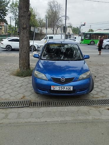 Mazda Demio: 2002 г., 1.5 л, Автомат, Бензин, Хэтчбэк