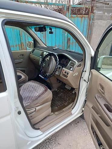 honda c: Honda Stepwgn: 2002 г., 2 л, Автомат, Газ, Минивэн — 5