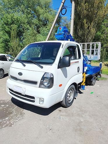 kia moring: Автовышка, Kia, 2012 г., 18 м — 1