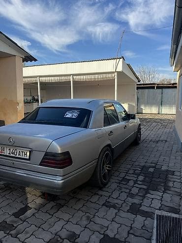 sprinter 2 2: Mercedes-Benz W124: 1993 г., Ручные, Седан — 6