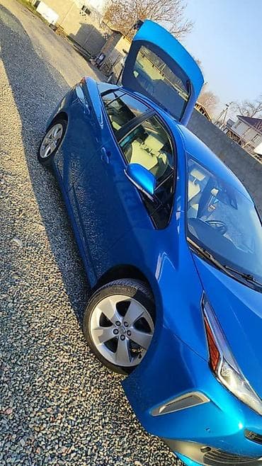 приус 2020: Toyota Prius: 2020 г., 1.8 л, Гибрид, Хэтчбэк — 3