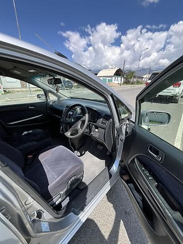 джаз авто: Honda Stream: 2002 г., 1.7 л, Автомат, Бензин, Хэтчбэк — 2
