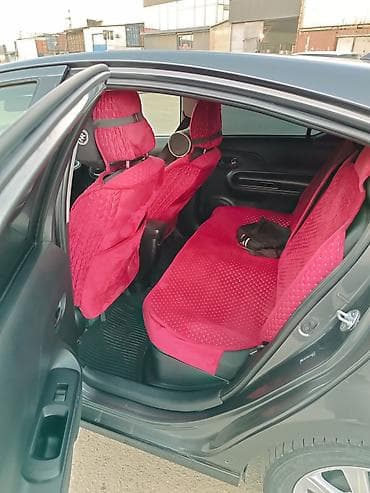 corolla levin: Toyota Prius C: 2017 г., 1.5 л, Вариатор, Гибрид, Хэтчбэк — 7