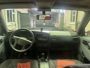 Унаа: Volkswagen Passat Variant: 1990 г., Универсал — 7