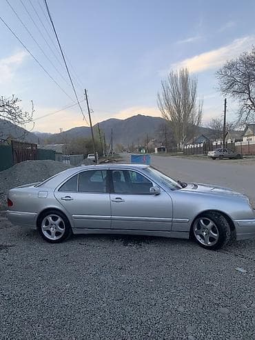 Транспорт: Mercedes-Benz E-Class: 2000 г., 3.2 л, Автомат, Газ, Седан — 5