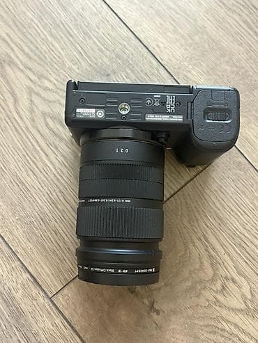 Фото жана видеокамералар: Беззеркальная камера Sony ZV‑E10 с объективом SIGMA 18–50mm F2.8 DC DN — 3