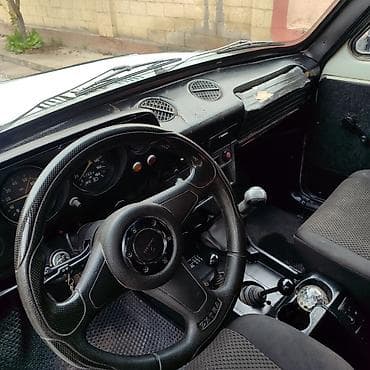 бампер для нивы: ВАЗ (ЛАДА) 4x4 Нива: 1991 г., Ручные, Внедорожник — 5