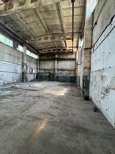 Сниму производственное помещение.200-300 .кв.м.+- 100 000.с