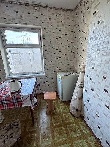 Батирлер: 1 бөлмө, 34 м², 105-серия, 5 кабат, Эски ремонт — 3