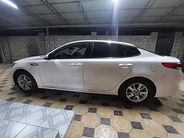 Продажа авто: Kia K5: 2016 г., Автомат, Газ, Седан — 4