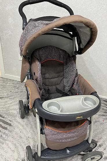 я ищу коляска: Колеса 6 шт. Передние колеса поворотные, с фиксацией Особенности — 1