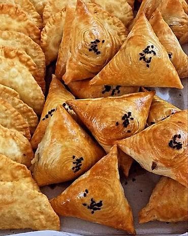 повар половник: Требуется Помощник повара : Мучной цех, Национальная кухня, 3-5 лет опыта — 3