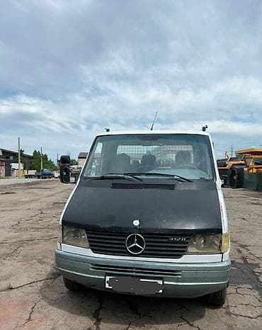 Жеңил жүк ташуучу унаа, Mercedes-Benz, Стандарт, Колдонулган — 1