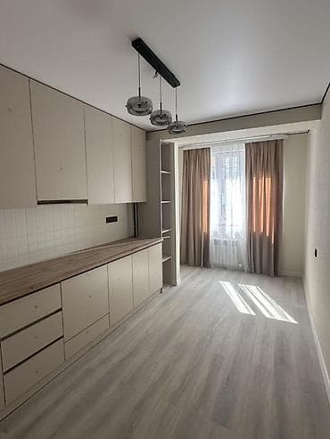 Квартиры: 1 комната, 42 м², 4 этаж, Евроремонт — 6