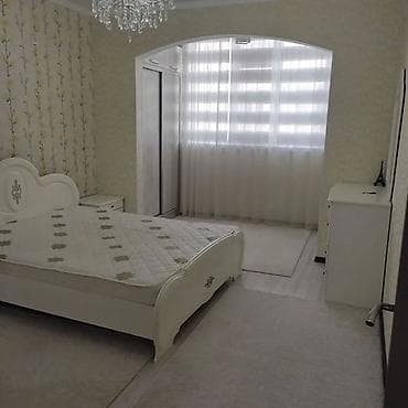 Кыймылсыз мүлк: 3 бөлмө, 107 м², 107-серия, 1 кабат, Евроремонт — 5