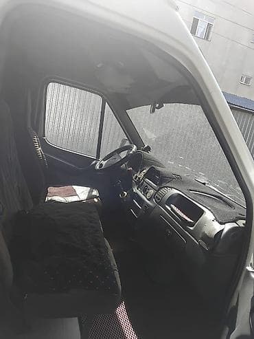 Жеңил жүк ташуучу унаа, Mercedes-Benz — 5
