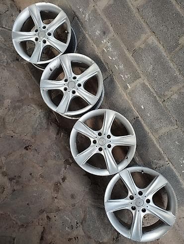 меняю на простые диски: Литые Диски R 17 Комплект, отверстий - 5 — 5