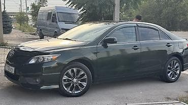 corolla 2004: Toyota Camry: 2009 г., Седан — 1