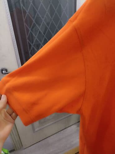 на железных номерах: Футболки — 3