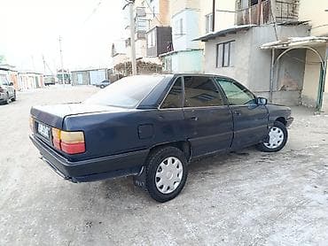 поворотники на ауди 100: Audi 100: 1990 г., Механика, Бензин, Седан — 3