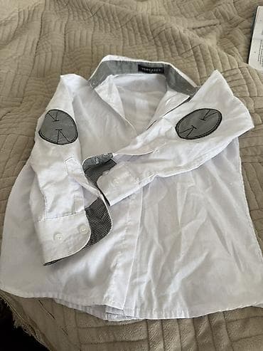 отдам даром мужские вещи: Отдам даром. Размер 28, примерно на 8-9 лет, состояние среднее, без — 1