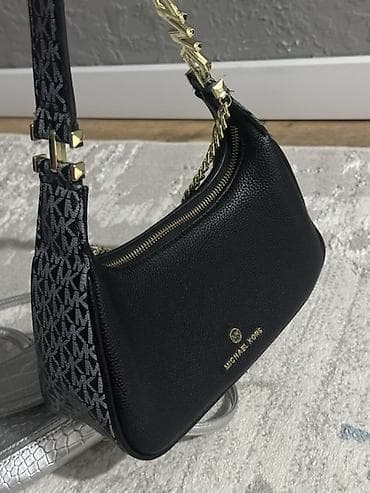 Сумка Michael Kors б/у в отличном состоянии - Компактная сумка на