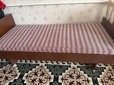 кровать полуторка: Односпальная кровать, Б/у, С матрасом, длина - 195 см — 2