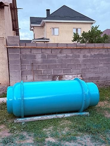 цистерна для газа: Продаю цистерну 900л Металлический резервуар/емкость цилиндрической — 1