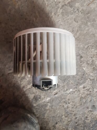 купить кофе машинку: Вентилятор Mitsubishi Б/у, Оригинал — 2