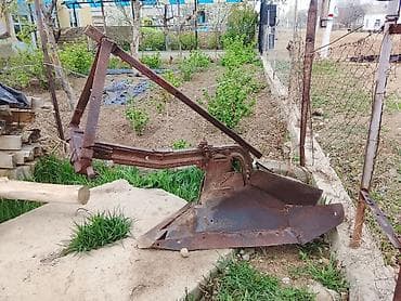 белорус 82 1: Трактор колёсный советского образца с кабиной, передним ведущим мостом — 5