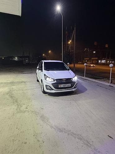 Chevrolet Spark: 2018 г., 1 л, Автомат, Бензин, Хэтчбэк at lalafo.kg Chevrolet Spark: 2018 г., 1 л, Автомат, Бензин, Хэтчбэк