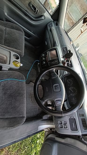 срв 1999: Honda CR-V: 1998 г., 2 л, Автомат, Бензин, Универсал — 5