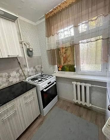 Кыймылсыз мүлк: 2 бөлмө, 44 м², 5-мкр 104-серия, 1 кабат, Евро оңдоо — 1