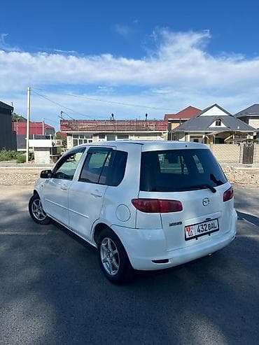 mazda cronos: Mazda Demio: 2003 г., 1.3 л, Автомат, Бензин, Универсал — 3