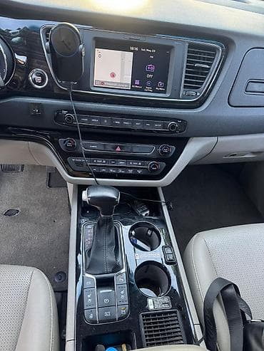 kia karnival: Kia Carnival: 2019 г., 2.2 л, Автомат, Дизель, Минивэн — 6