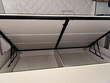sofa bed: Двухъярусная кровать с механизмом, мягкими спинками и двумя матрасами — 6