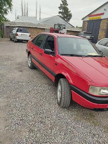 часы для авто: Volkswagen Passat: 1989 г., Седан — 2
