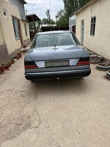 Унаа: Mercedes-Benz W124: 1991 г., Кол менен иштөөчү, Бензин, Седан — 1