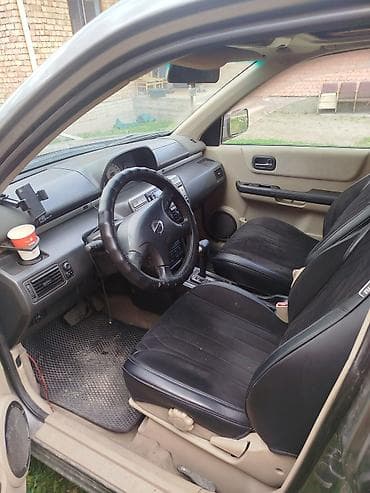 Nissan X-Trail: 2001 г., 2 л, Автомат, Бензин, Кроссовер — 4