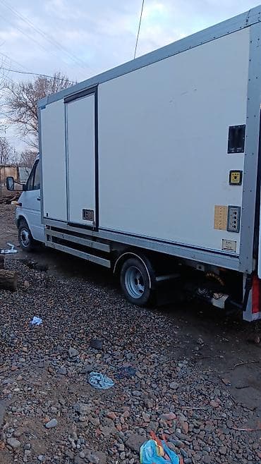 спринтер бак: Легкий грузовик, Mercedes-Benz, Стандарт — 3