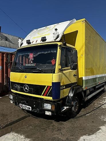чехлы бу: Грузовик, Mercedes-Benz, Стандарт, 5 т, Б/у — 9