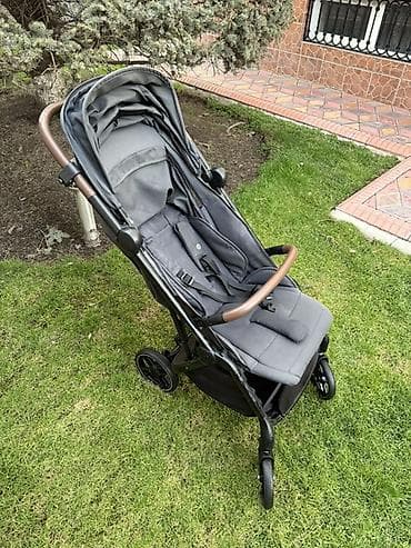 Игрушки: Коляска, цвет - Серебристый, Б/у — 3